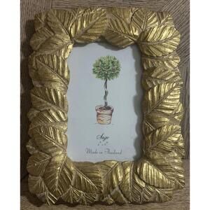 Gold Leaf Carved Wood? 4x6 Picture Frame Beautiful Made In Thailand